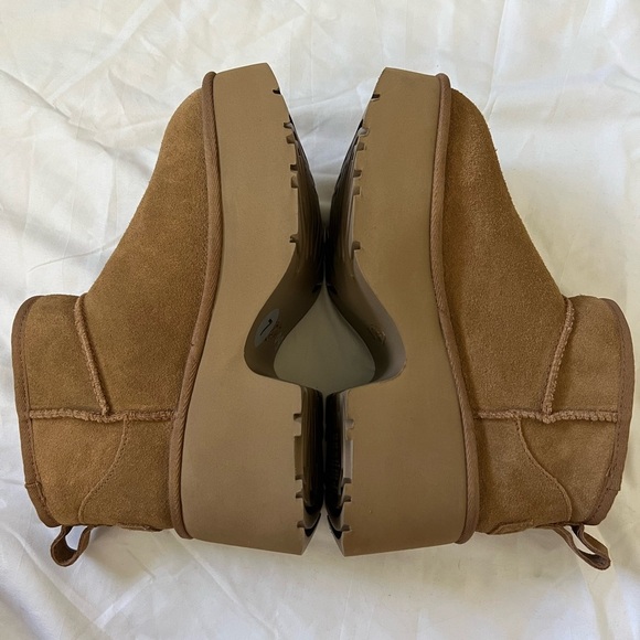 UGG Classic Ultra Mini New Heights Platform Boots - Picture 11 of 14